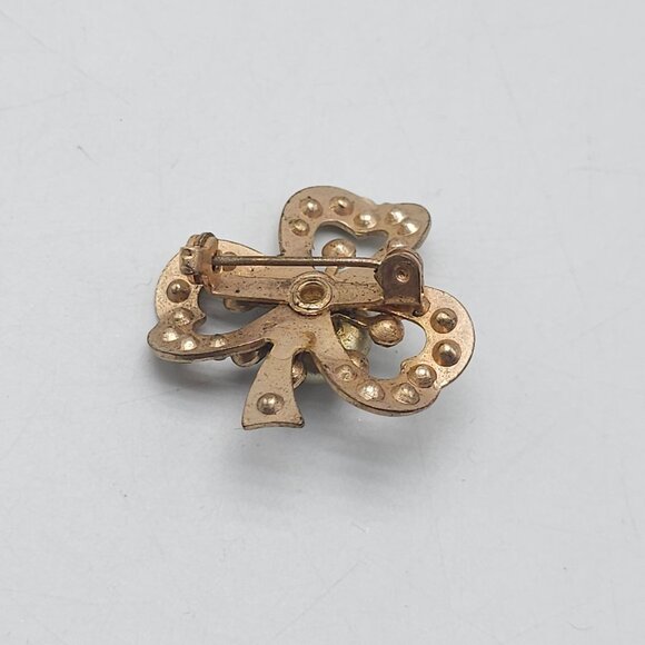Vintage Gold Tone Shamrock Brooch Blue Rhinestones Faux Pearl Center - Picture 3 of 4